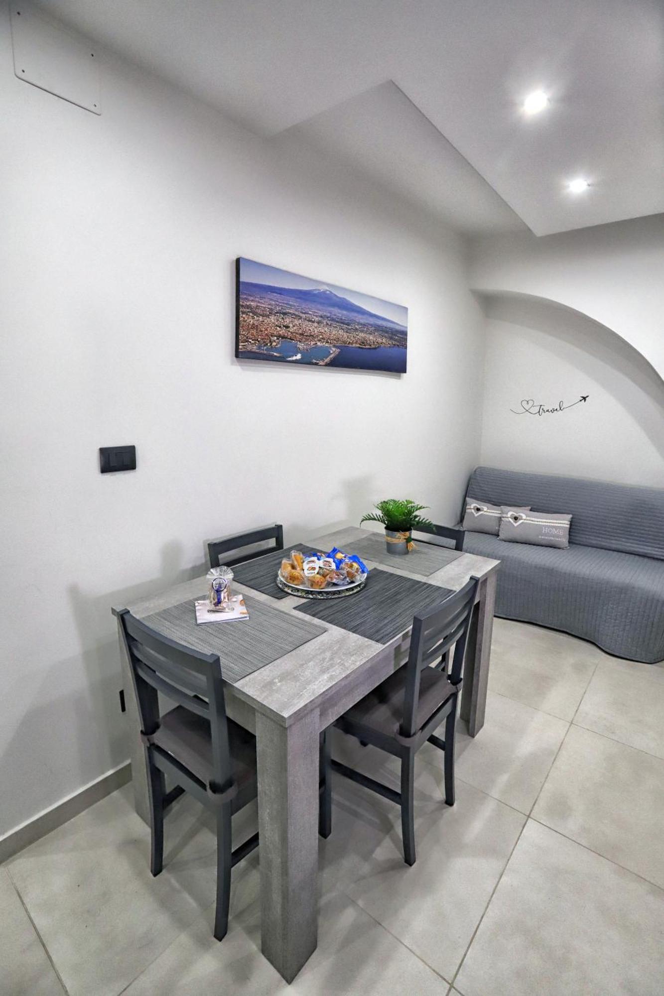 Vicolo 4 Apartment Catania Exterior photo